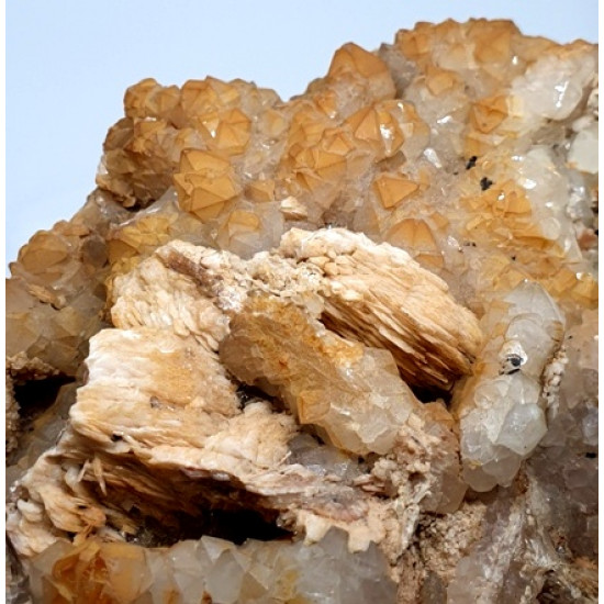 barite on hematoid quartz