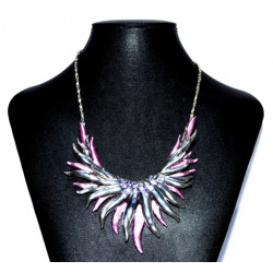 pink mia necklace