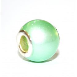 green bead