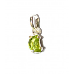 peridot pendant