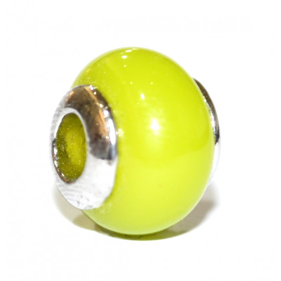 green bead