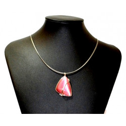 necklace cats eye pink