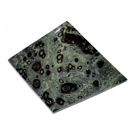 Pyramide jaspe kamba