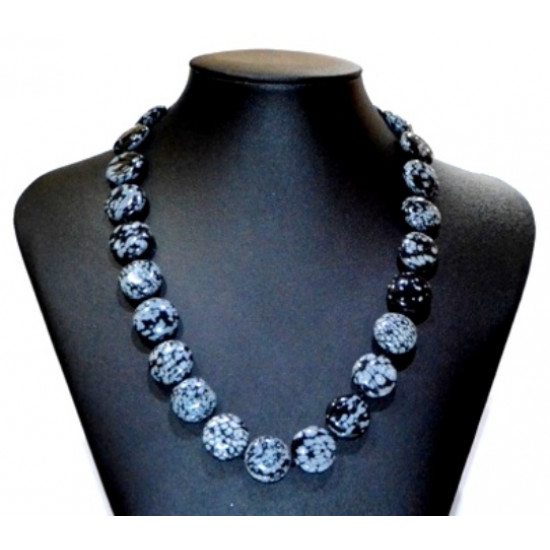 round snowflake obsidian necklace