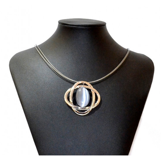 collier oeil de chat gris
