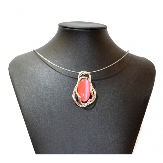 necklace cats eye pink