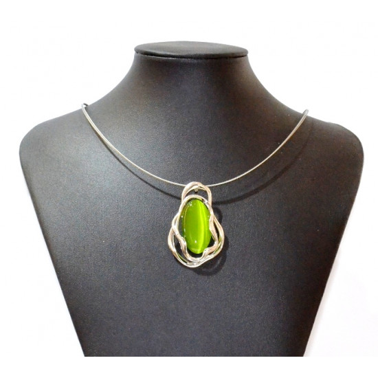 necklace cats eye green