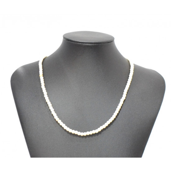 howlite necklace 4mm