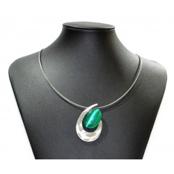 necklace cats eye green