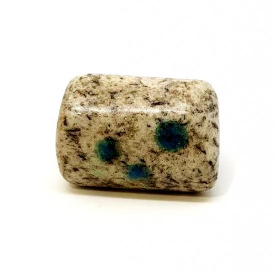 K2 azurite dans granite K2 azurite dans granite