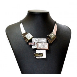 gray ouro necklace