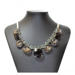 black and gray sum necklace