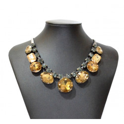 yellow sum necklace