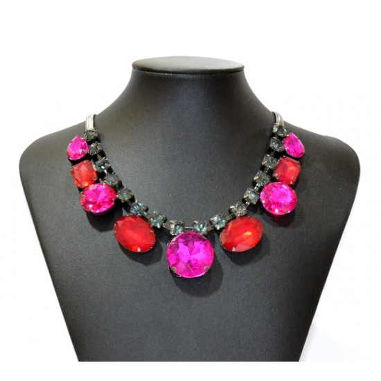pink sum necklace