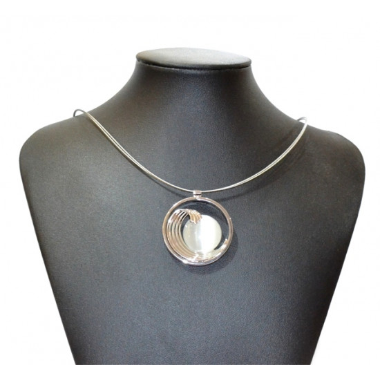 necklace cat eye white 
