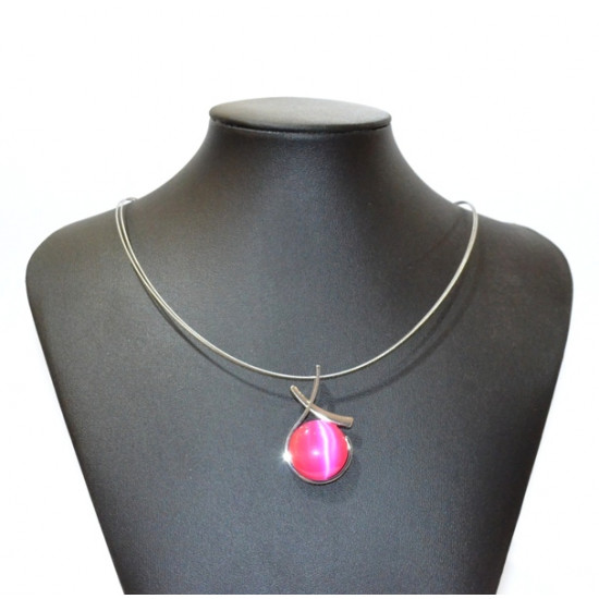 necklace cats eye pink