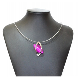 necklace cats eye fuchsia